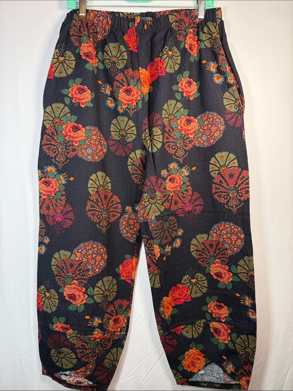 Amazon Women's Boho Black Cotton Poly Linen Cropped Floral Print Pants